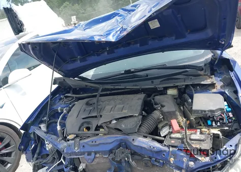 2015 Toyota Corolla S Plus from USA, damaged, VIN 2T1BURHE4FC462111